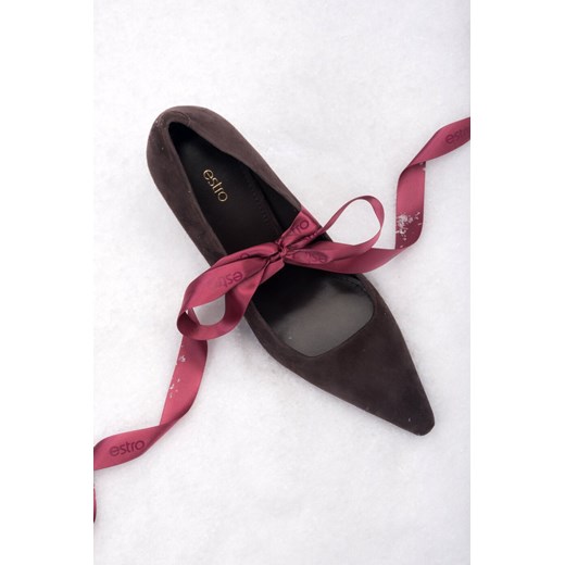 Estro: Ciemnobrązowe buty damskie na obcasie z weluru naturalnego ze sklepu Estro w kategorii Czółenka - zdjęcie 188032574