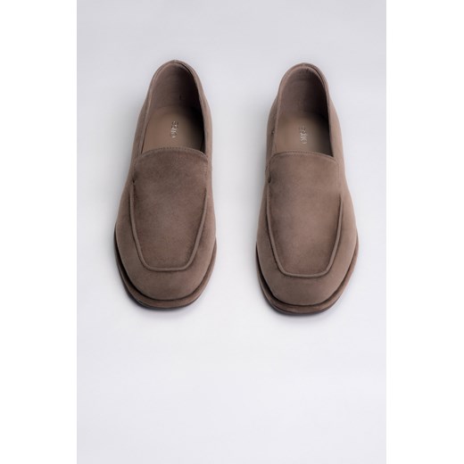 Estro: Brązowe mokasyny damskie z miękkiego weluru naturalnego ze sklepu Estro w kategorii Mokasyny damskie - zdjęcie 188042662