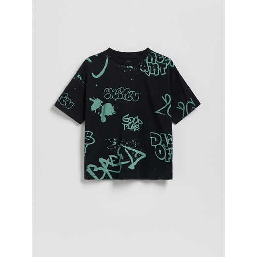 Reserved - T-shirt z nadrukiem - czarny ze sklepu Reserved w kategorii T-shirty chłopięce - zdjęcie 188067050