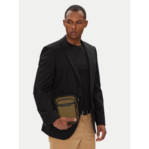 Tommy Hilfiger Saszetka Th Repreve Mini Reporter AM0AM13465 Brązowy ze sklepu MODIVO w kategorii Torby męskie - zdjęcie 188256392