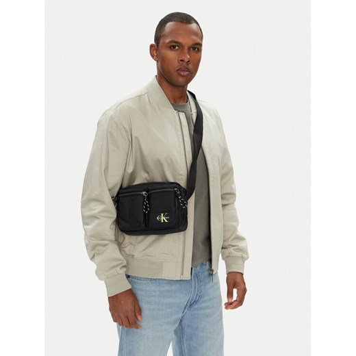 Calvin Klein Saszetka Tech Utility Camera Bag LV04G3178G Czarny ze sklepu MODIVO w kategorii Torby męskie - zdjęcie 188256414