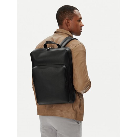 Calvin Klein Plecak Micro Pebble Slim Sq Bp 42 LV04D3005G Czarny ze sklepu MODIVO w kategorii Plecaki - zdjęcie 188257002