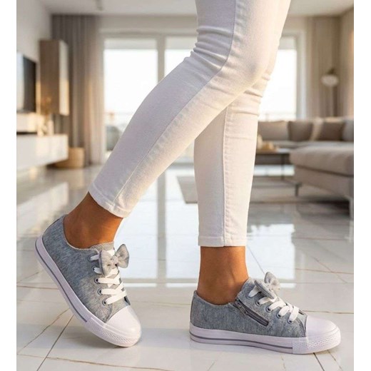 Szare dziewczęce trampki z kokardą /B4-2 16783 T184/ ze sklepu Pantofelek24.pl w kategorii Trampki dziecięce - zdjęcie 188459761