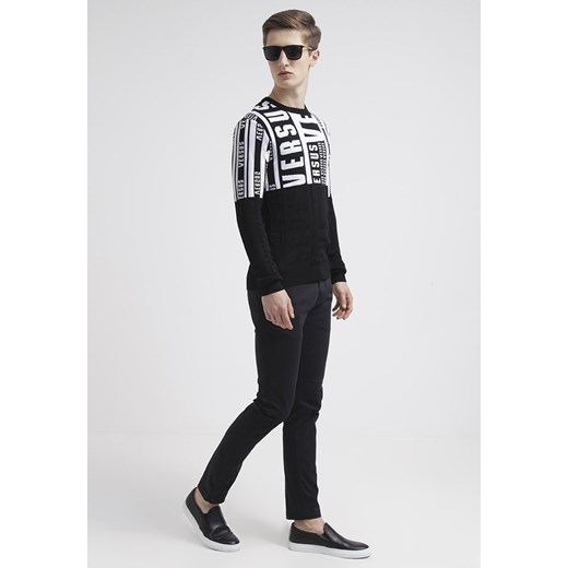 Versus Versace Sweter black/white zalando czarny fit