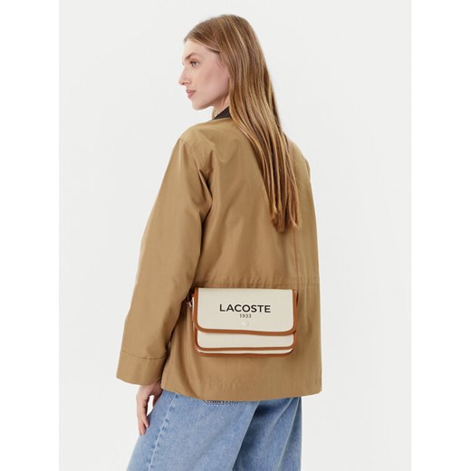 Torebka Lacoste NF4507TD Beżowy ze sklepu eobuwie.pl w kategorii Listonoszki - zdjęcie 188723160