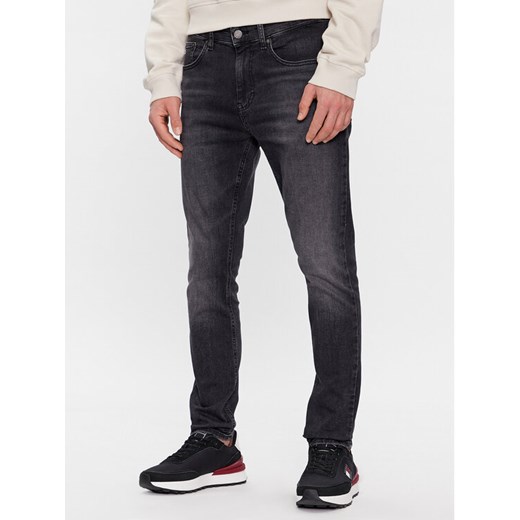 Tommy Jeans Jeansy Scanton DM0DM18152 Czarny Slim Fit ze sklepu MODIVO w kategorii Jeansy męskie - zdjęcie 188751101