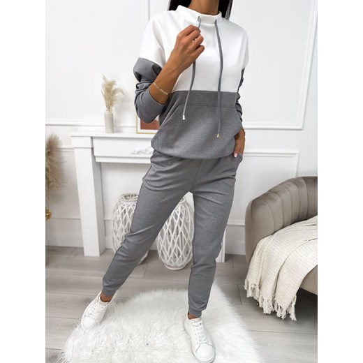 Biało-Szary Komplet ze sklepu ModnaKiecka.pl w kategorii Dresy damskie - zdjęcie 188821601