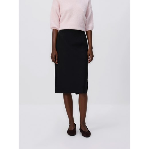 Reserved - Spódnica midi z przeszyciem - czarny ze sklepu Reserved w kategorii Spódnice - zdjęcie 188906493