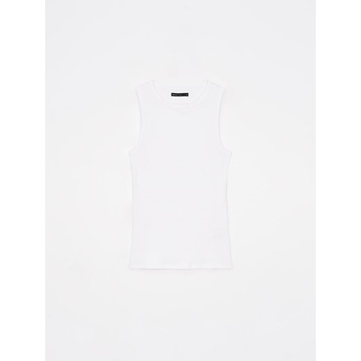 Mohito - Dopasowany biały top - biały ze sklepu Mohito w kategorii Bluzki damskie - zdjęcie 188929100