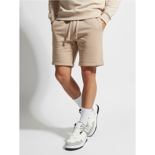 Sinsay - Szorty - beżowy ze sklepu Sinsay w kategorii Spodenki męskie - zdjęcie 188970641