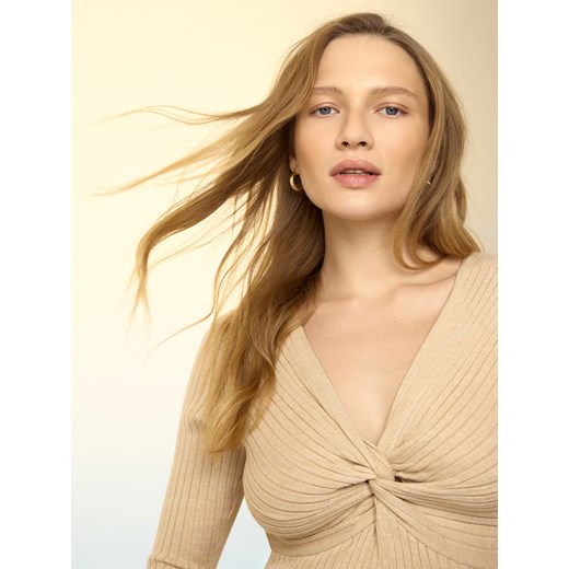 Reserved - Dzianinowa sukienka midi - beżowy Reserved M Reserved