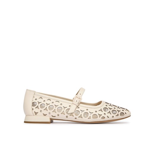 Baleriny Caprice 9-22511-46 Beżowy ze sklepu eobuwie.pl w kategorii Balerinki - zdjęcie 189012871