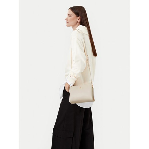 Torebka Tommy Hilfiger Th Legacy Mini Crossover AW0AW17225 Écru ze sklepu eobuwie.pl w kategorii Listonoszki - zdjęcie 189088014