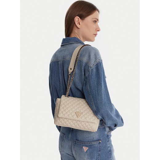 Torebka Guess HWEQG9 54121 Écru ze sklepu eobuwie.pl w kategorii Kopertówki - zdjęcie 189128971