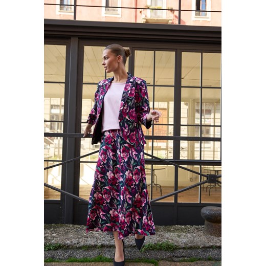 Spódnica w kwiaty granatowa ze sklepu Moodo.pl w kategorii Spódnice - zdjęcie 189283481