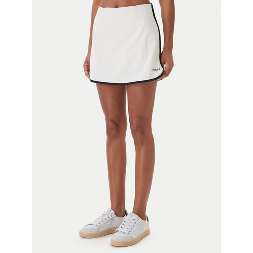 Guess Spódnico-szorty V6GD06 K3000 Écru Regular Fit ze sklepu MODIVO w kategorii Bluzki damskie - zdjęcie 189368883