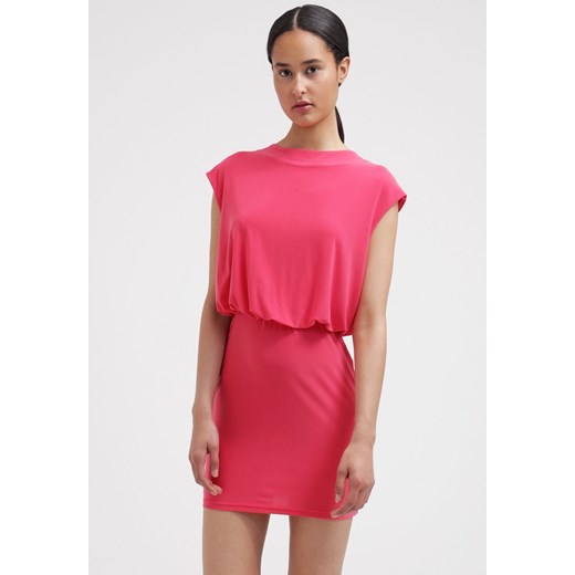 Love Sukienka z dżerseju coral zalando rozowy elastan