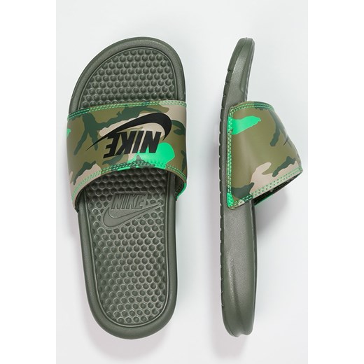Nike Sportswear BENASSI  Sandały kąpielowe carbon green/bamboo/military green zalando szary bez zapięcia
