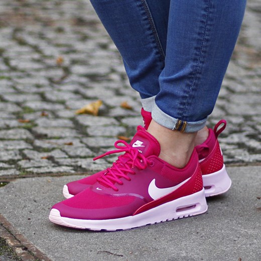 Nike Wmns Air Max Thea "Sport Fuchsia" (599409-605) thebestsneakers-pl granatowy jesień