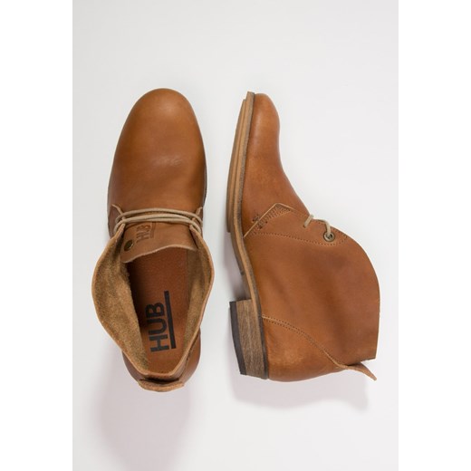 HUB CHUCKIE Ankle boot cognac zalando brazowy bez wzorów/nadruków