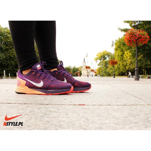 Buty Wmns Nike Lunarglide 7 747356-500 czarne nstyle-pl czarny Buty dziewczęce do biegania