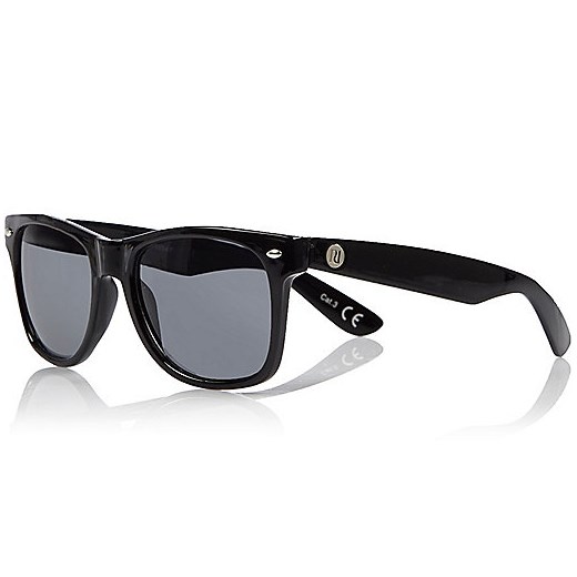 Black branded wayfarer-style sunglasses  river-island bialy lato