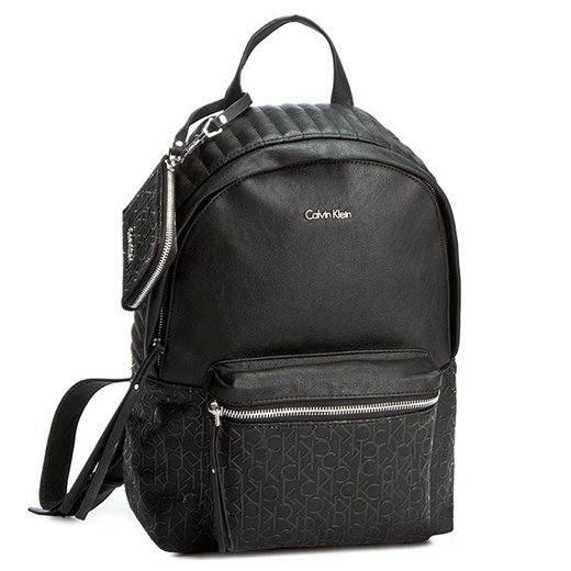 Plecak CALVIN KLEIN JEANS - Maddie Plus Backpack K60K601530 Czarny 001 eobuwie-pl szary