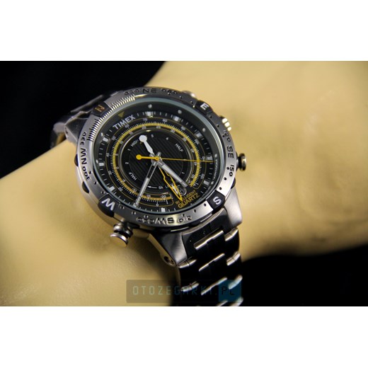T2N738 - Zegarek Męski TIMEX z kolekcji Intelligent Quartz Adventure Series T2N7