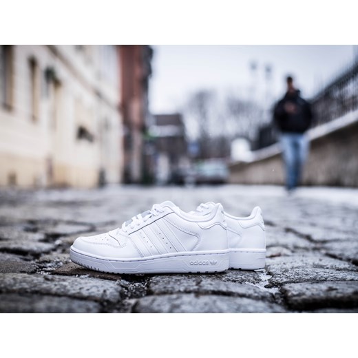 Buty damskie sneakersy Adidas Originals Attitude Revive Low S75210 sneakerstudio-pl fioletowy lato