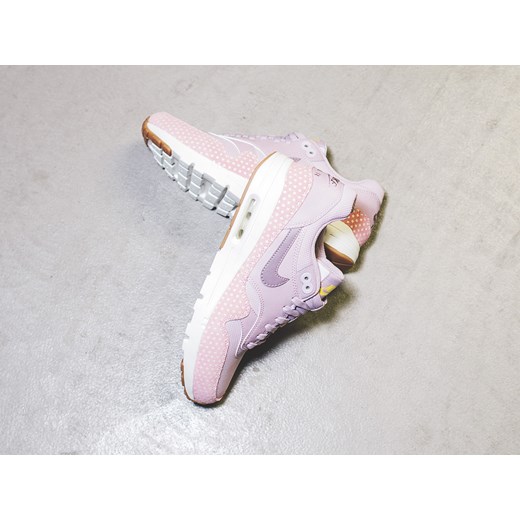 Buty damskie sneakersy Nike Air Max 1 Ultra Essential Plum Fog 704993 501 sneakerstudio-pl rozowy Buty sportowe casual