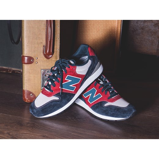 Buty męskie sneakersy New Balance MRL996KB sneakerstudio-pl brazowy