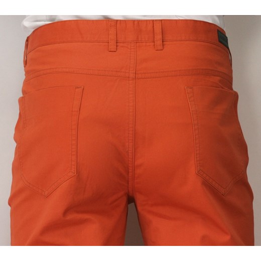 Modne spodnie typu chinos SPEZREAL422rust Ezreal pomaranczowy 38/36 promocyjna cena JegoSzafa.pl 