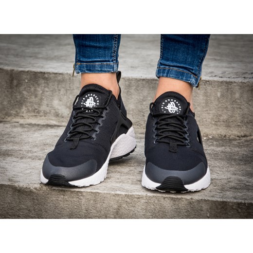 NIKE AIR HUARACHE RUN ULTRA BLACK & WHITE (819151-001)