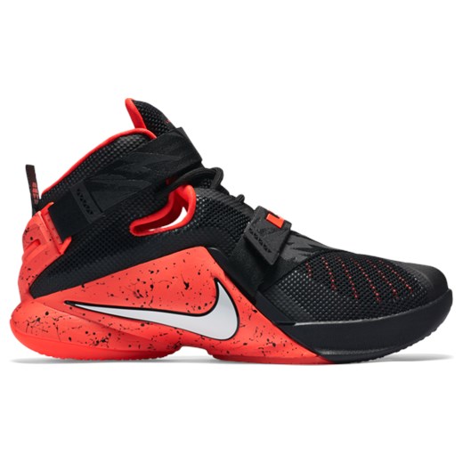 BUTY NIKE LEBRON SOLDIER IX PRM BLACK/WHITE-BRIGHT CRIMSON - 749490-016 Nike czarny 43 Basketo.pl