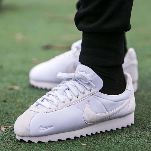 Buty Nike Classic Cortez Shark Low SP "White" (810135-110) Nike  11 Worldbox