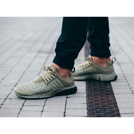 Buty męskie sneakersy Nike Air Presto Se 848186 200 czarny Nike 45 okazja sneakerstudio.pl