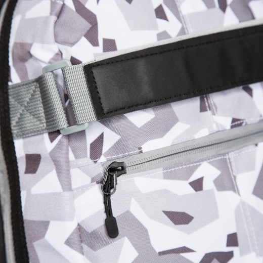 UMBRO PLECAK KAMU Umbro szary ONE-SIZE galeriamarek.pl