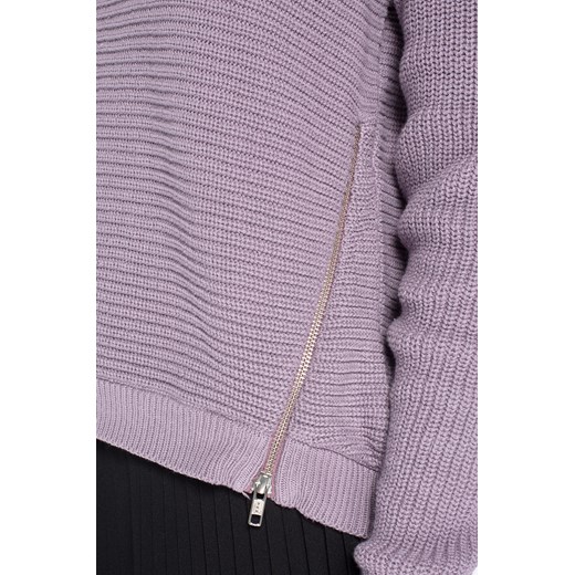 Review - Sweter Zip
