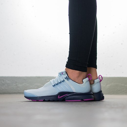 Buty damskie sneakersy Nike Air Huarache Run Ultra Gs 847568 400 Nike 37,5 wyprzedaż sneakerstudio.pl