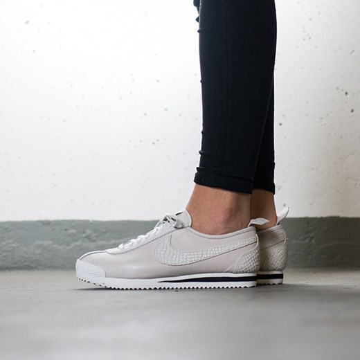 Buty damskie sneakersy Nike Cortez '72 847126 003  Nike 36 sneakerstudio.pl okazyjna cena 