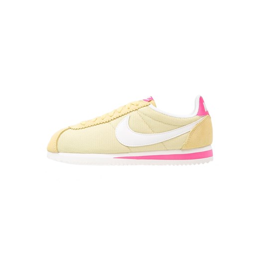 Nike Sportswear CLASSIC CORTEZ Tenisówki i Trampki celery/sail/vivid pink/sail