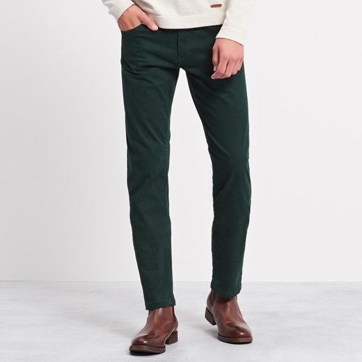 Reserved - Spodnie regular fit - Zielony
