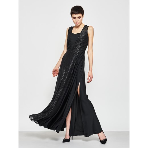 Sukienka Simple czarny 32 