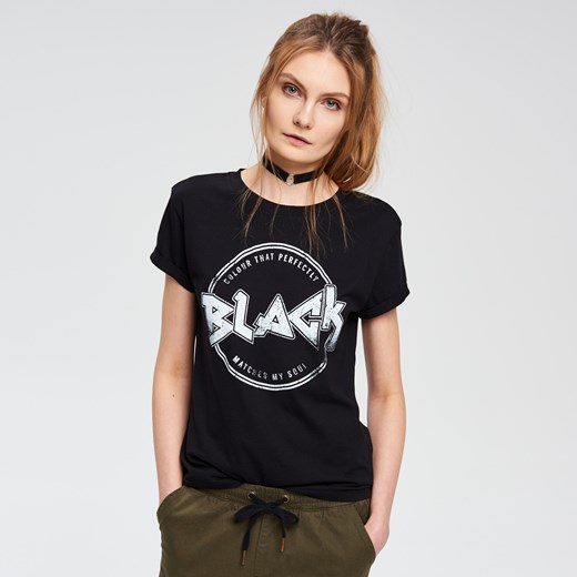 Cropp - T-shirt w rockowym stylu - Czarny  Cropp S 