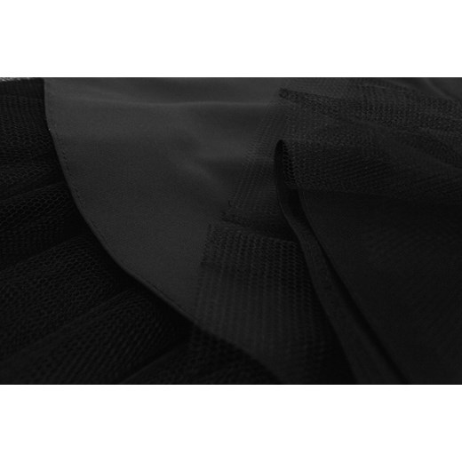 Sukienka z finezyjnym tiulem od spodu (czarna)    eStilex