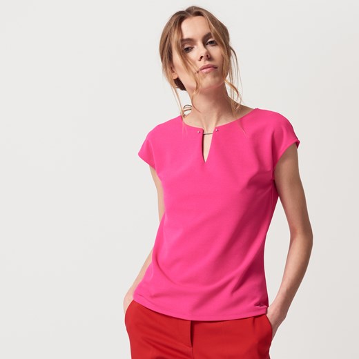 Mohito - Pudełkowa bluzka z minimalistycznym wycięciem - Różowy