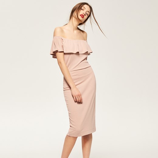 Reserved - Sukienka z falbaną przy dekolcie - Różowy Reserved bezowy S 