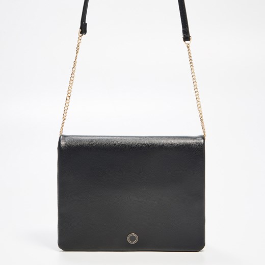 Mohito - Minimalistyczna torebka na łańcuszku - Czarny  Mohito One Size 