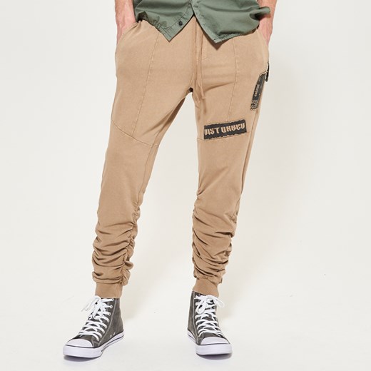 Reserved - Spodnie z naszywkami - Beżowy Reserved  M 