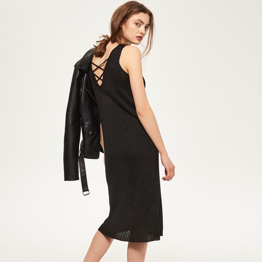 Reserved - Długa sukienka z prążkowanej dzianiny - Czarny Reserved  S 